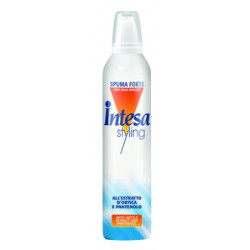 INTESA STYLING SPUMA PER CAPELLI FORTE ALL'ESTRATTO D'ORTICA E PANTENOLO 300 ML.